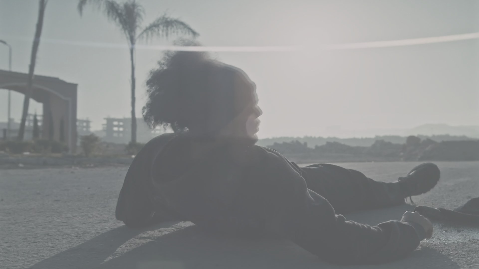 Flat, ungraded version of a frame from the Grini music video